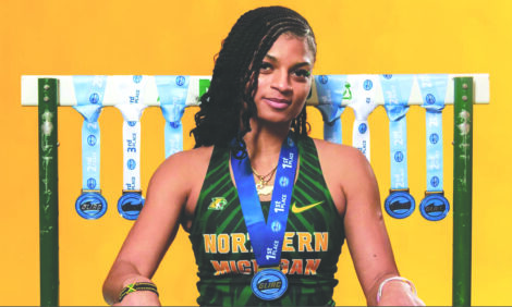 Huskies make surprise announcement of new hockey coach