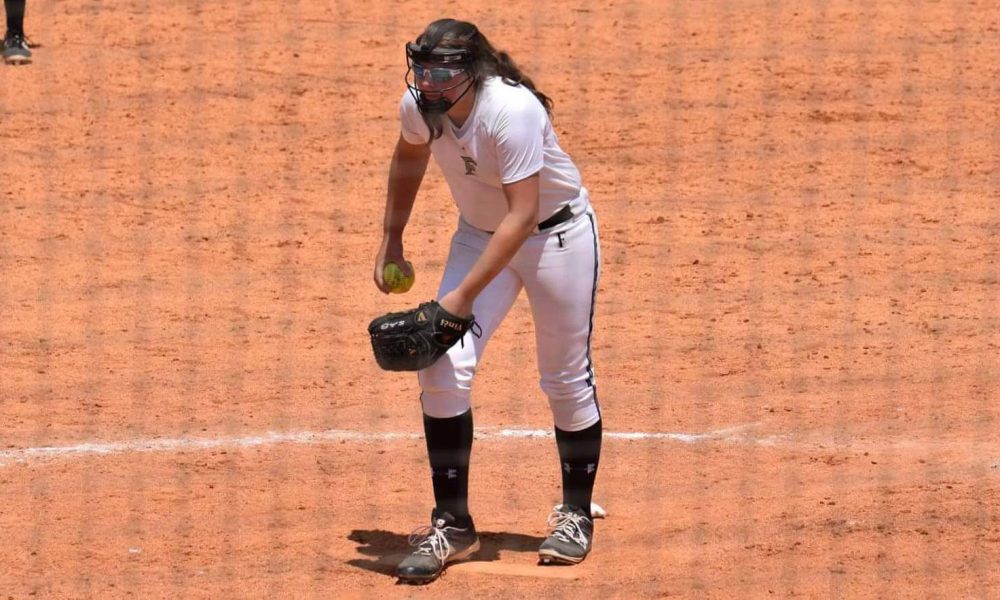 LSU Softball Pitcher Sydney Berzon enters the Transfer Portal