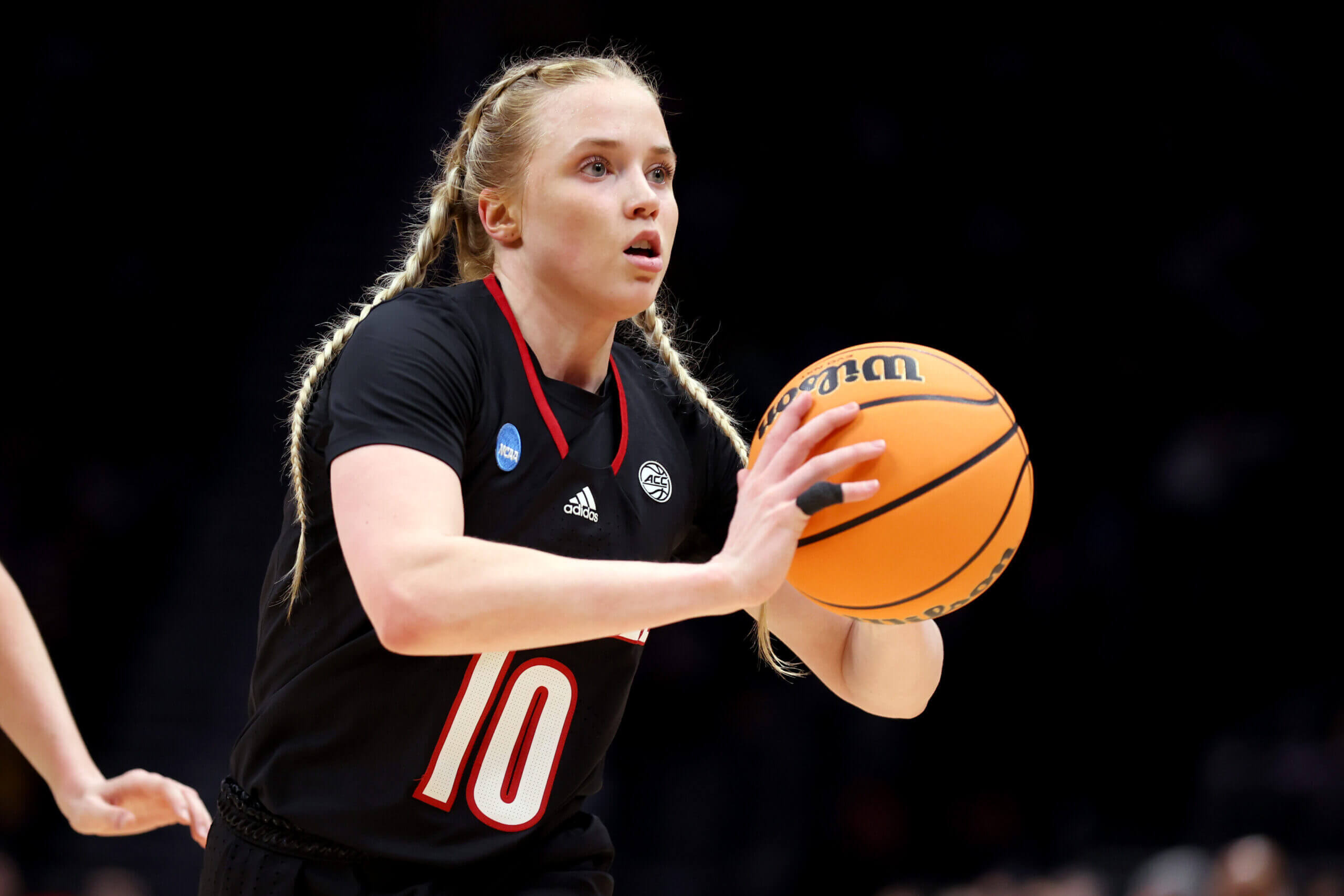 Notre Dame women's basketball adds guard from Vanderbilt through transfer portal
