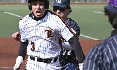 PLAYOFF BASEBALL