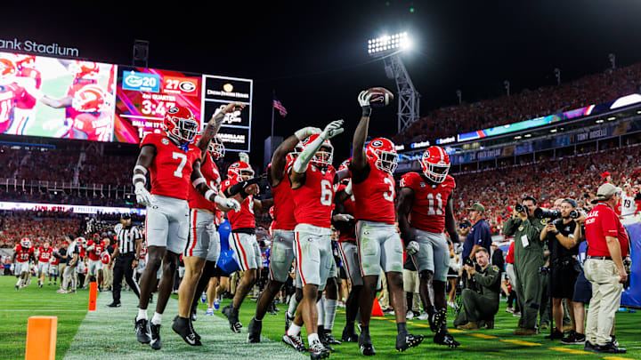 Red squad wins wild 6