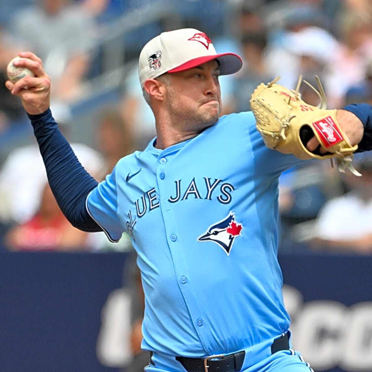 Royals sign pitcher Trevor Richards to minor league deal