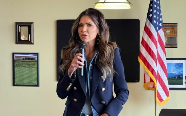 Sports organist Fred Costello brings music and merriment to New York minor league team