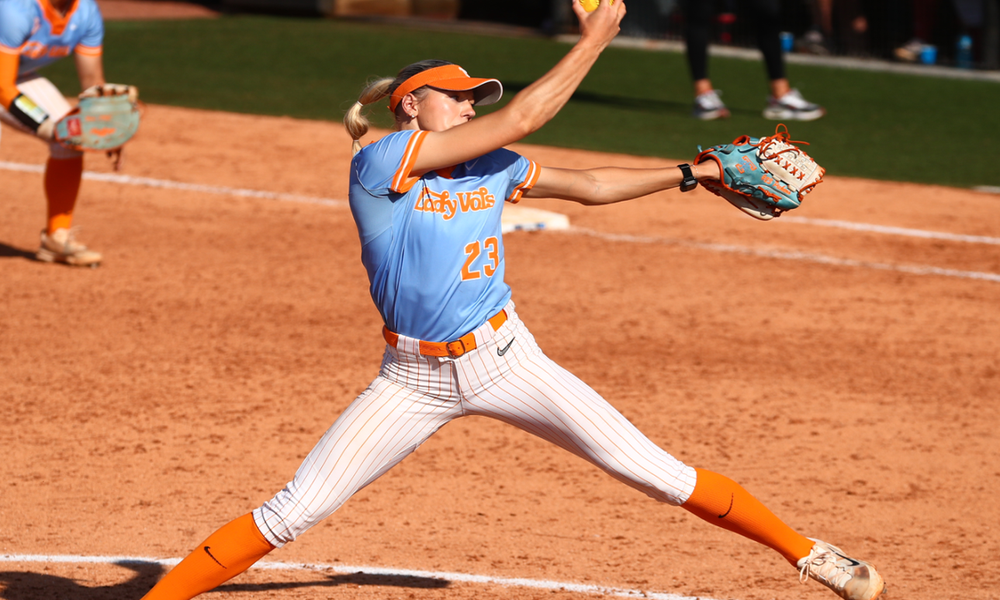 Tennessee Softball's Karlyn Pickens Sets NCAA Record With Fastest Pitch