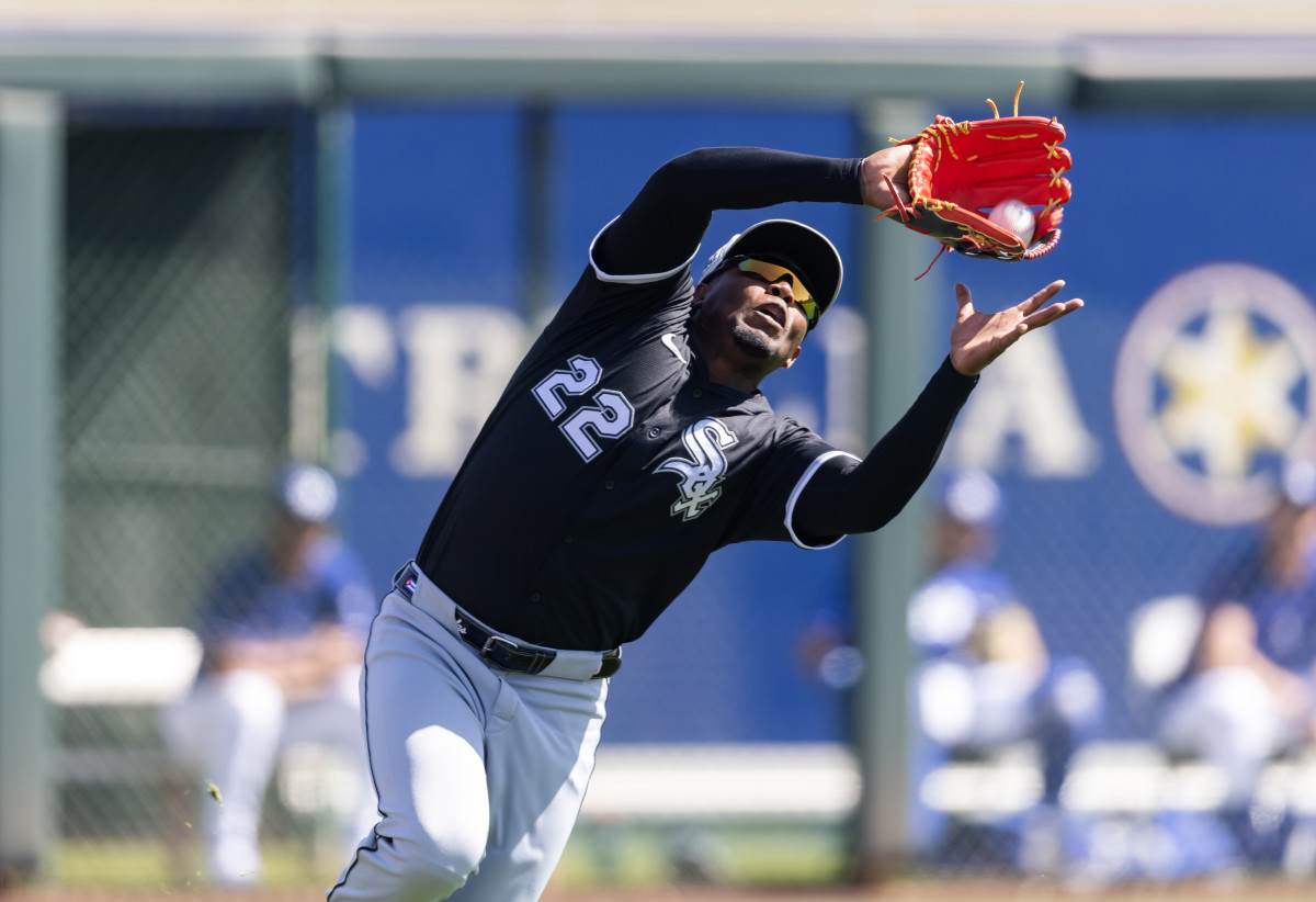 White Sox Release Oscar Colas