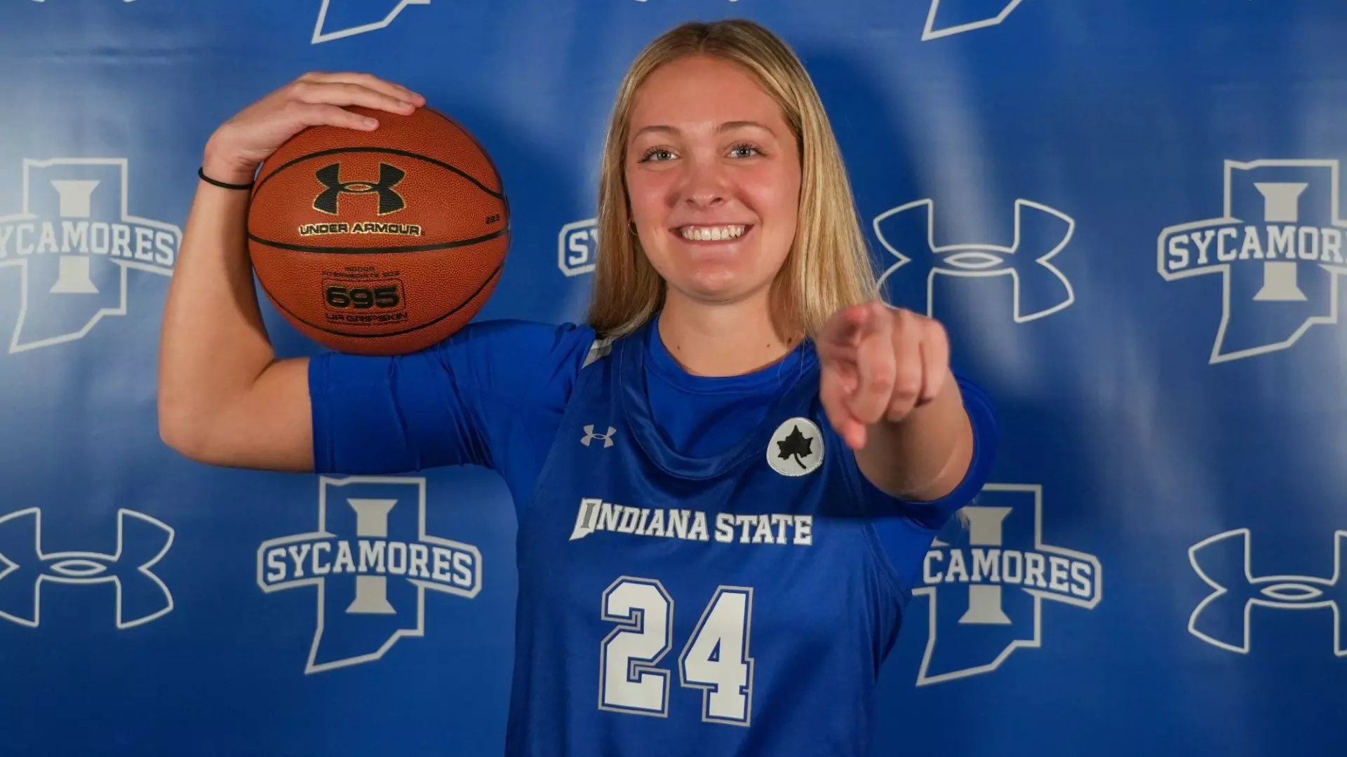 Women's Basketball Announces Signings of Two Transfers