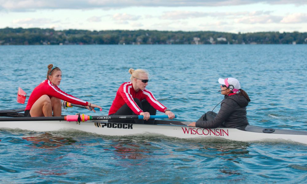 Women's Rowing Heads North for Women's Sprints on Sunday