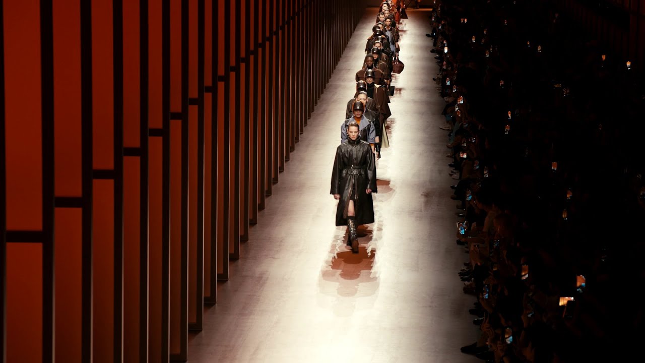 A Hermès Runway with Shanghai's Bund in the Background? Yes, Please