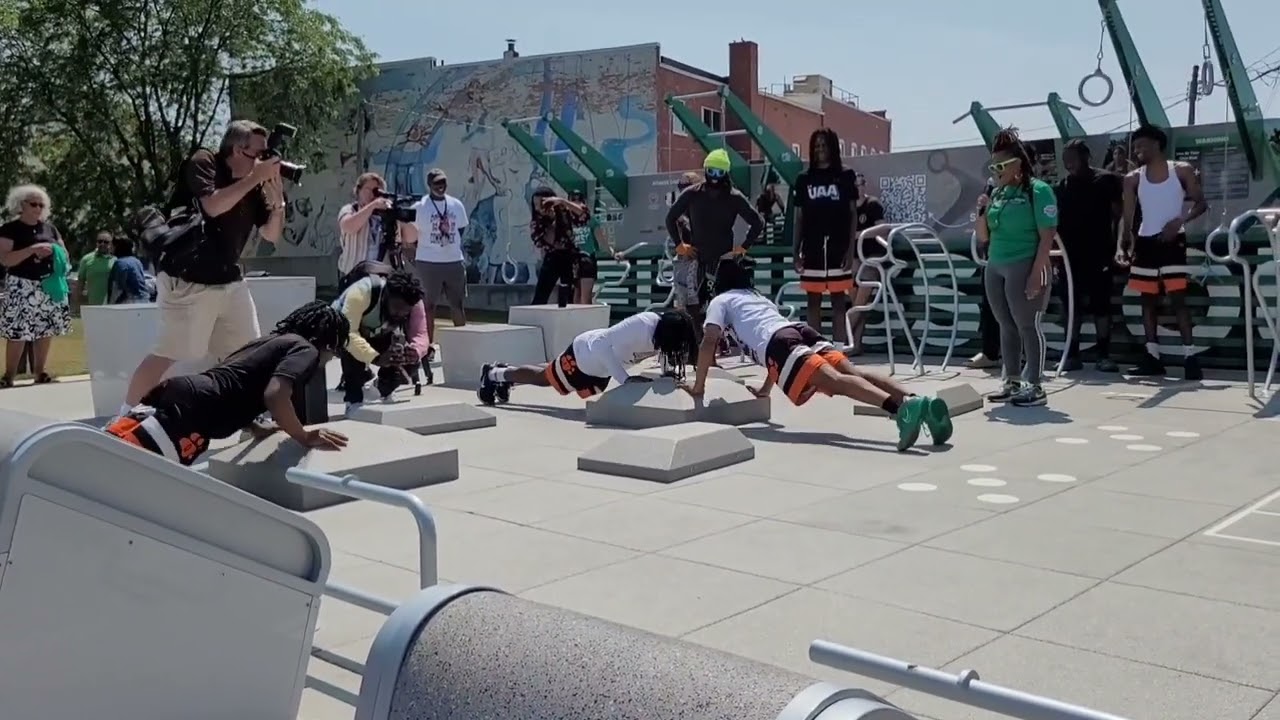 Benton Harbor celebrates opening of new fitness court