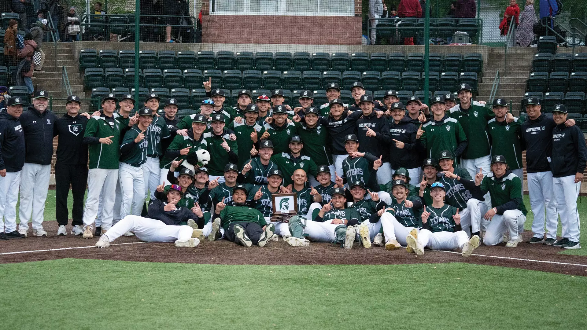 CCIW Places Dozens on Academic All