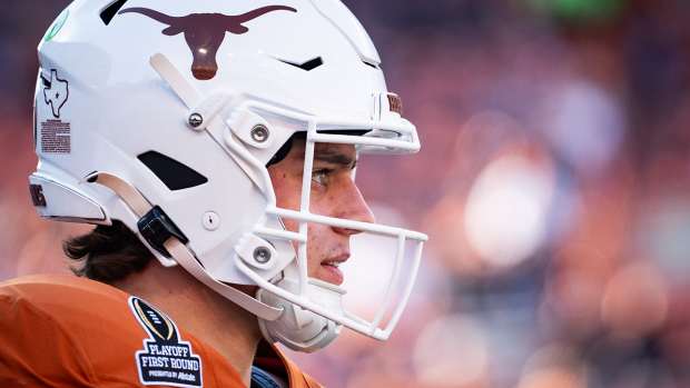 Clemson QB Praises Arch Manning, Others, For Not Running To Transfer Portal