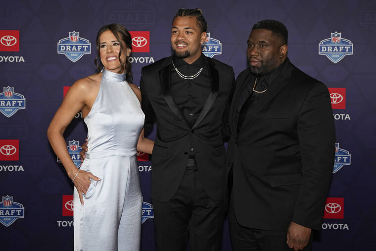 Cooper Flagg Inks Deal With BOSS, Rocking Designer Suit For NBA Draft