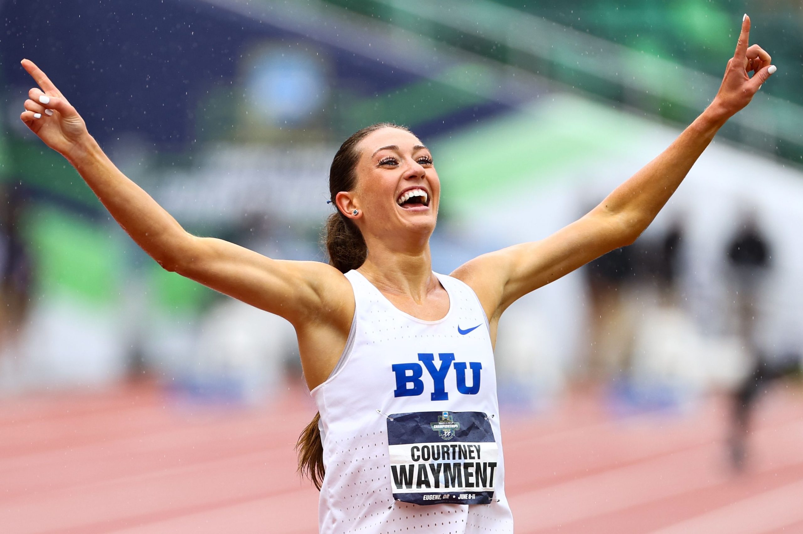 Eleven Huskies Chase Championships In Eugene