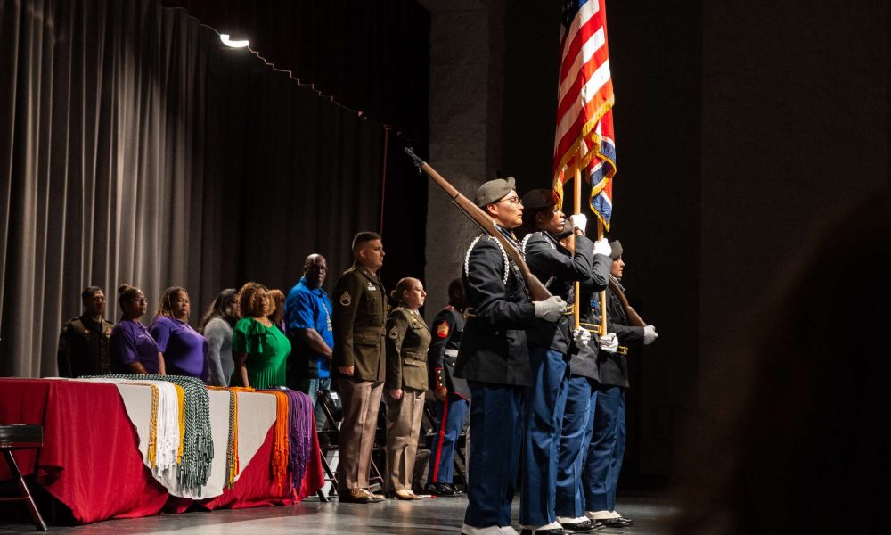 Elkins High School student wins national patriotic essay contest