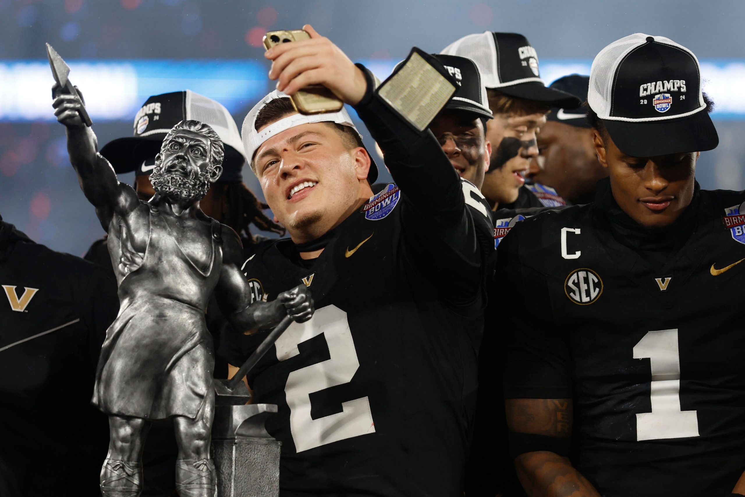 How Does the House v. NCAA Settlement Affect NIL for Collegiate Athletes? What to Know