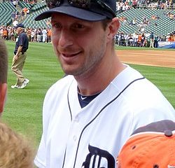 Jays' Max Scherzer (thumb) strong in first Triple