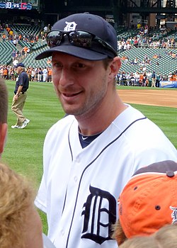 Jays' Max Scherzer (thumb) strong in first Triple