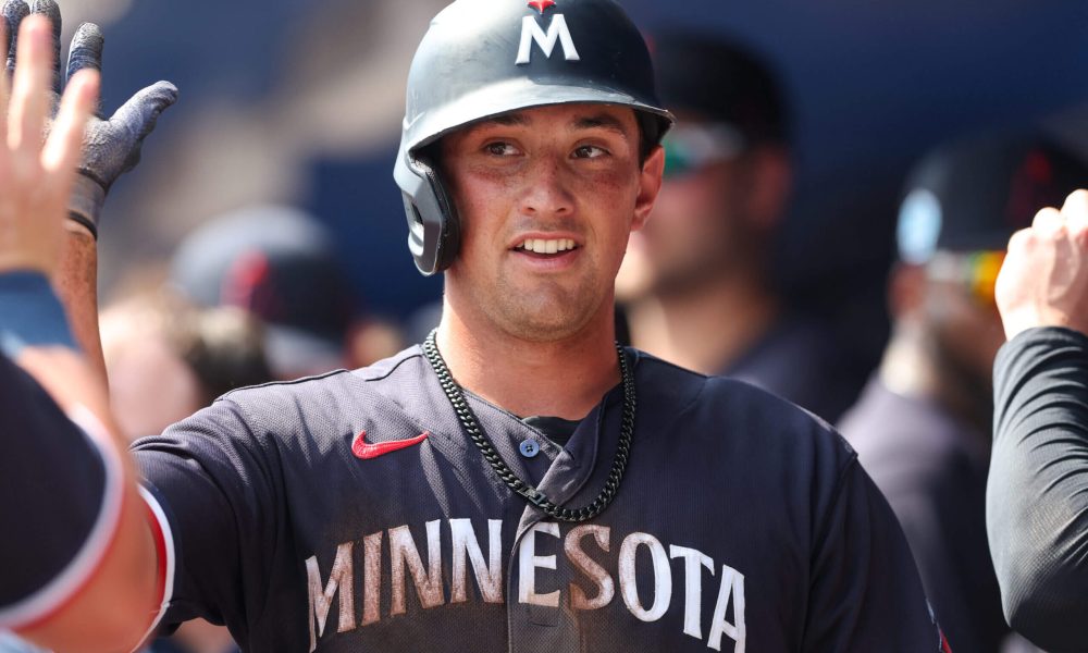 LSU baseball star sends blunt NIL pitch to popular shoe brand