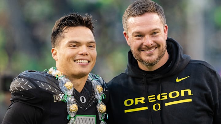 Oregon Ducks, Dan Lanning Recruiting Photos Going Viral