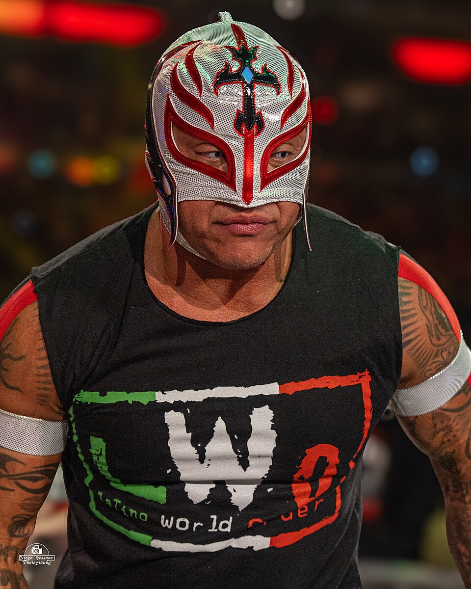Sons Of Three WWE Hall Of Famers Highlight New NIL Class