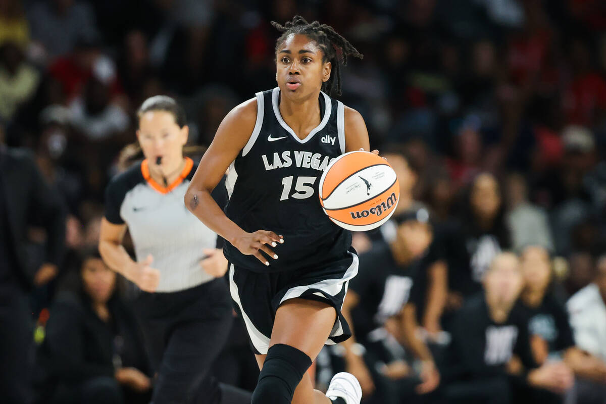 Tiffany Hayes scores 21 points as Valkyries run away from Storm for 84