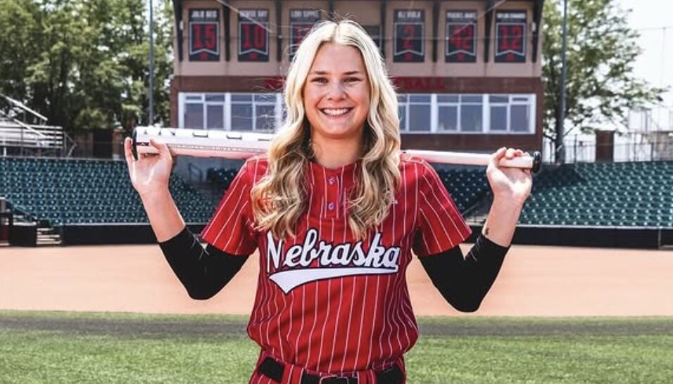 Top 6 College Softball Players Still Available in Transfer Portal