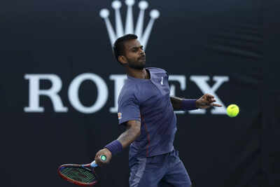 Women's Tennis Signs Priyanka Rana to 2025