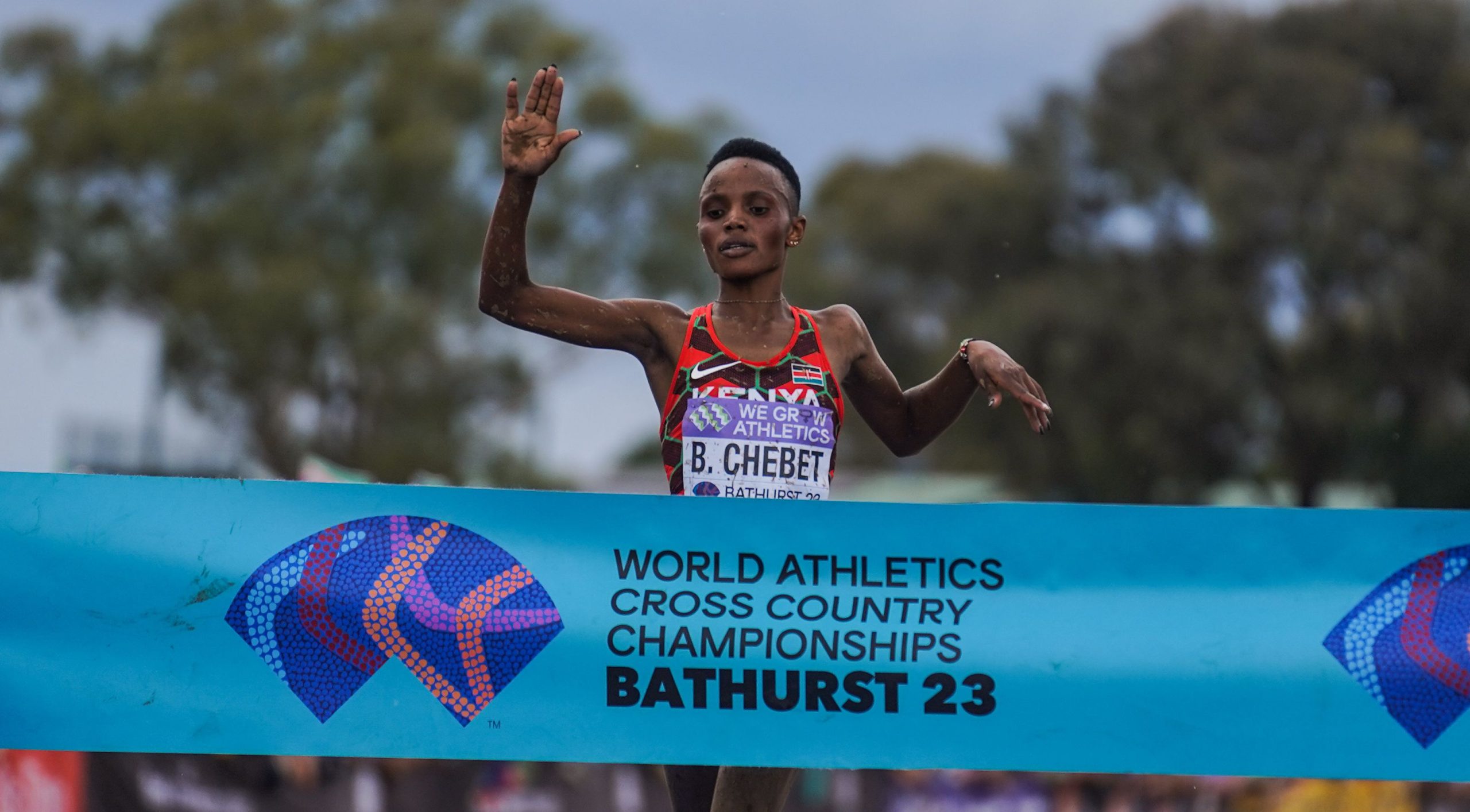 Beatrice Chebet smashes world record in Prefontaine Classic women's 5000m