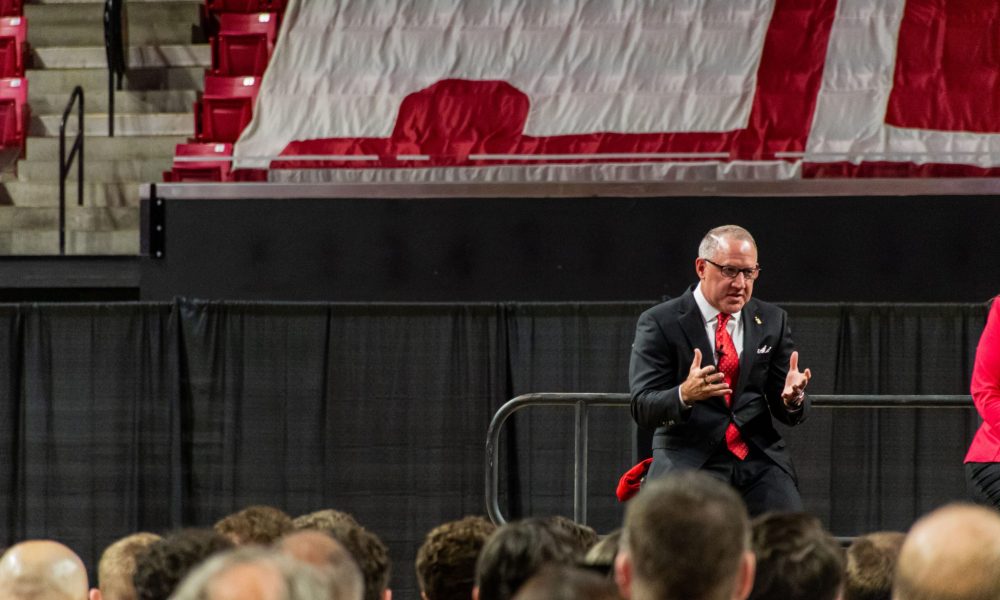 Buzz Williams on how good his Maryland basketball team looks, NIL and running out of underwear