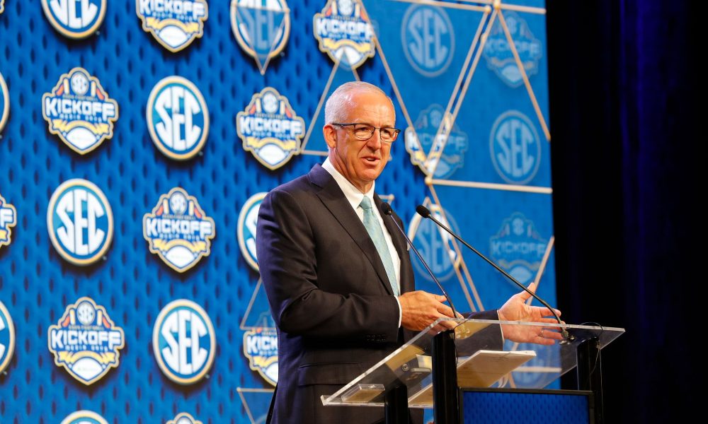 College Sports Commission to allow NIL payments to athletes from collectives with scrutiny