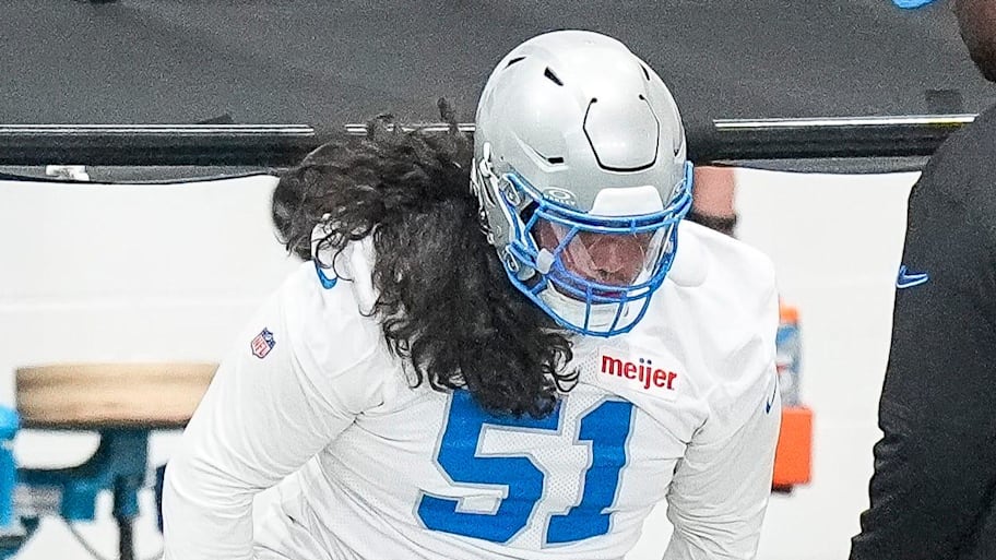 John Oliver's Erie Moon Mammoths debut in front of a record crowd