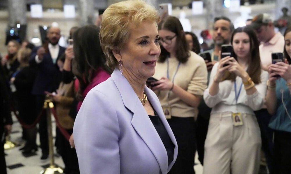 Trump Plans Executive Order to Overhaul NCAA Athlete NIL Pay Rules