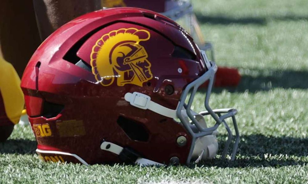 USC Trojans Running Back Waymond Jordan Signs NIL Deal with Niagara Water