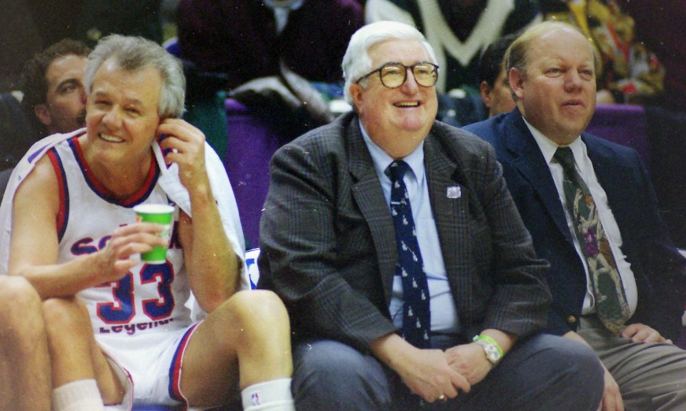 USU AD Diana Sabau leaving for Maryland after leading Pac