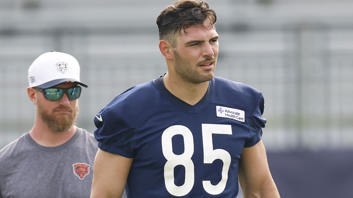 Bears' Caleb Williams responds to throwing net video gone viral