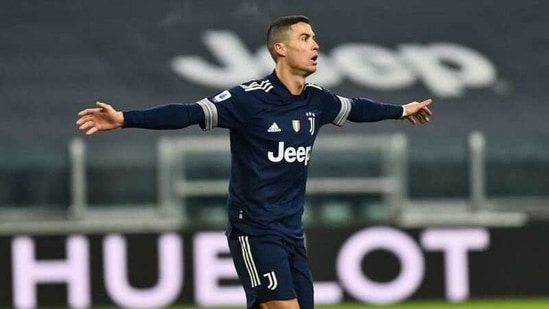 Cristiano Ronaldo sets historic goal