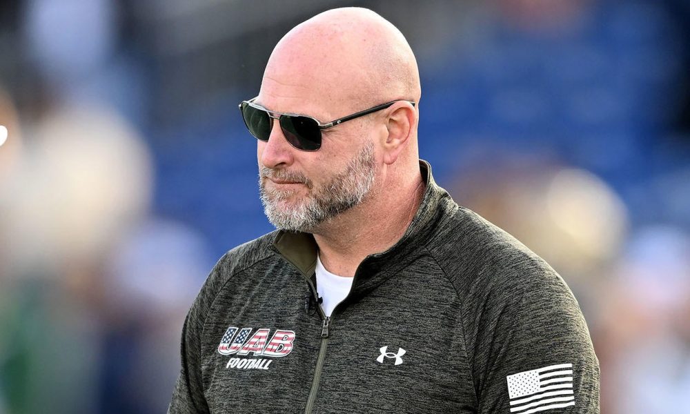 Deion Sanders' Advice for Young Athletes on College NIL Deals, Making Money