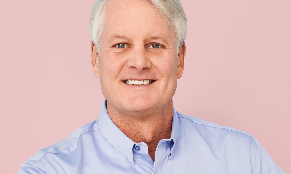 Former Nike CEO Named New Athletic Director at Stanford