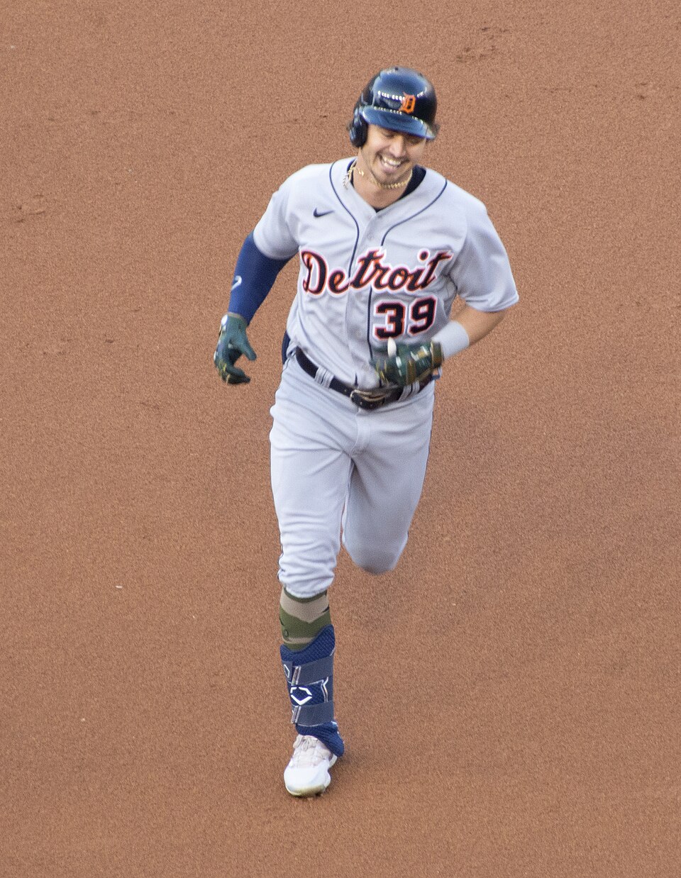 Former Tigers pitcher signs minor