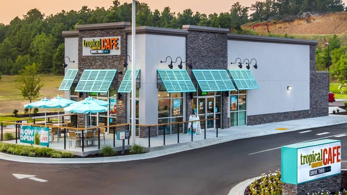 Jessica Serrano Joins Einstein Bros. As CMO