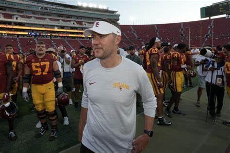 Lincoln Riley reveals how new roster limits could create future 'advantage' at USC
