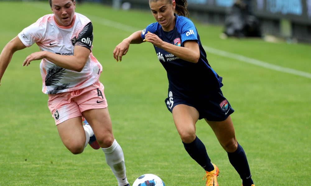 Men's Soccer Drops Decision at Portland