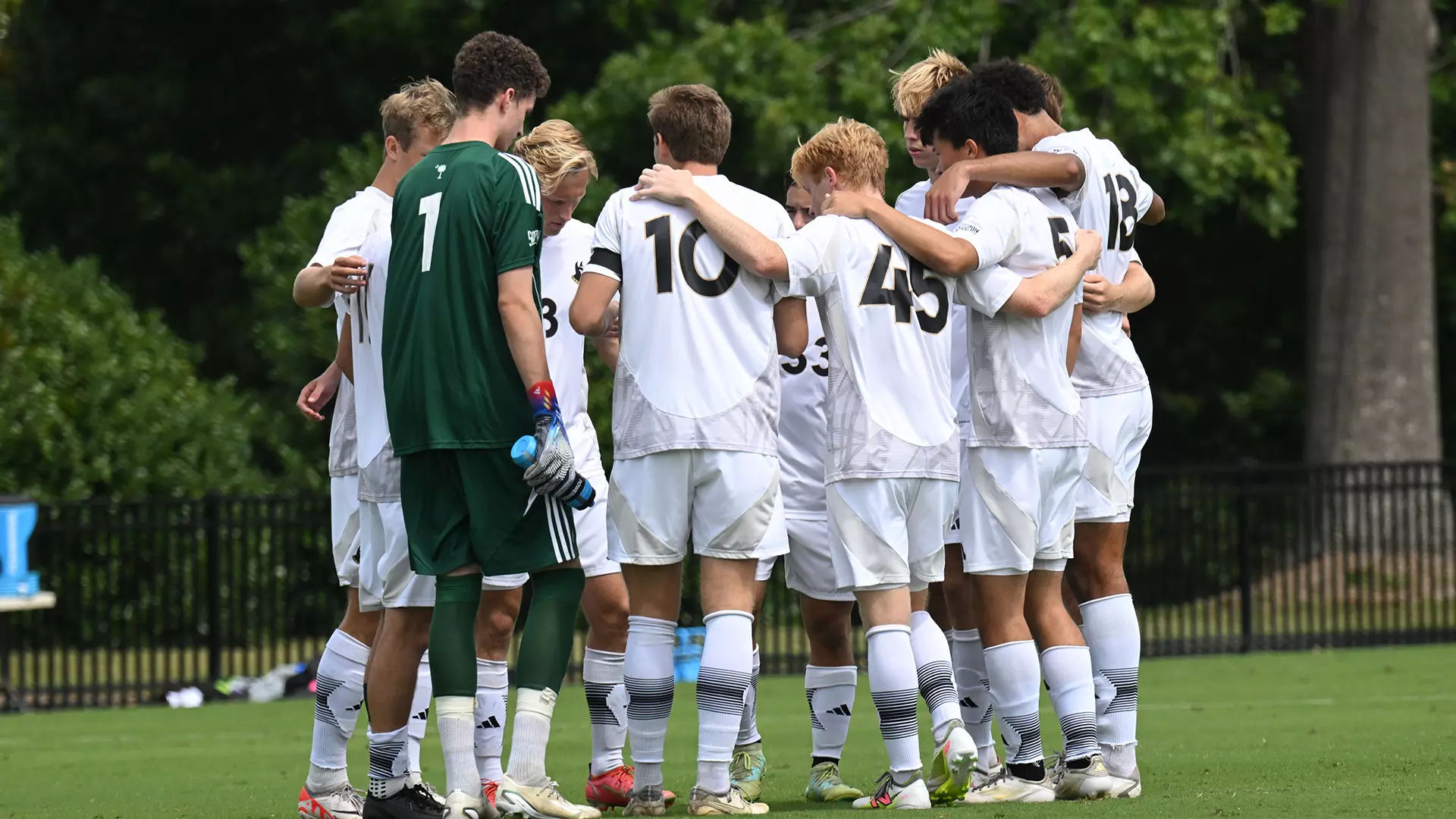 Men's Soccer Introduces Five Freshmen in 2025