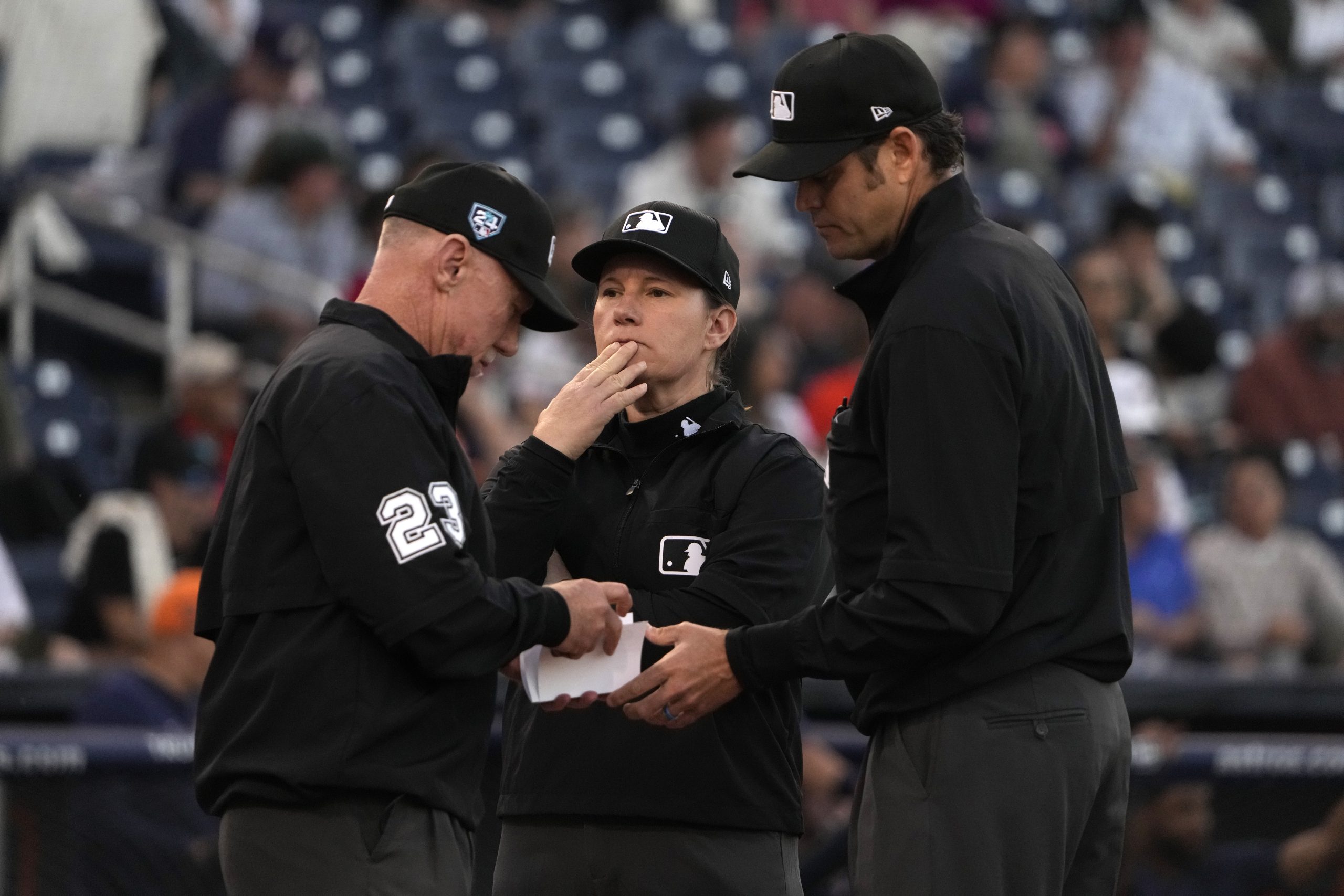 MLB calling up first female umpire for Marlins