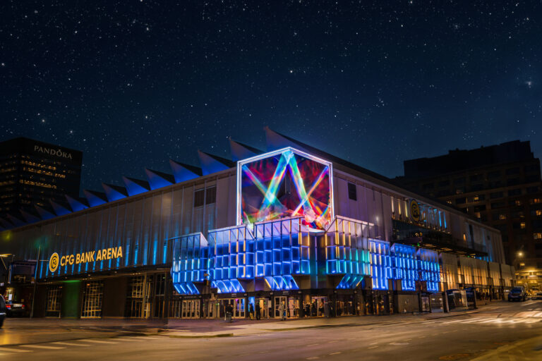 New Football Operations Center at University of Houston Goes Viral for Unique Feature