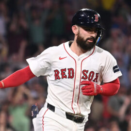 Red Sox Transfer Luis Guerrero To 60