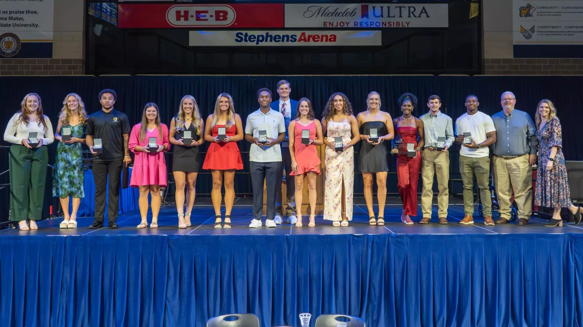 Saint Mary's Athletics Announces Partnership with Influencer