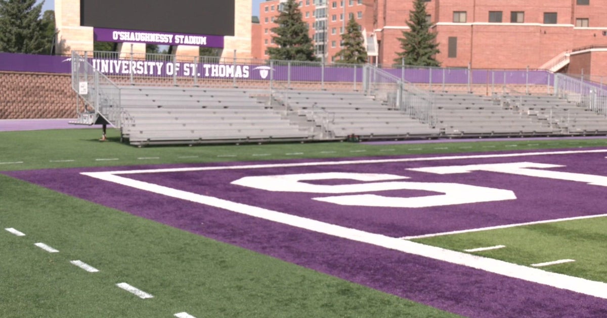 St. Thomas (MN) vs Minnesota