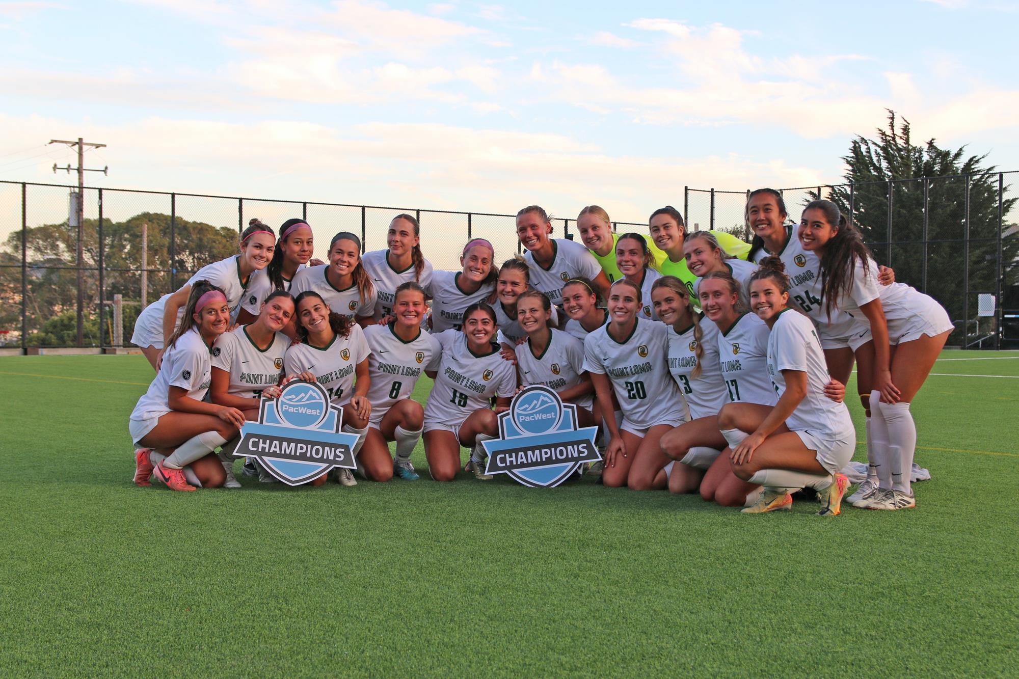 UH Hilo women's soccer earns academic award