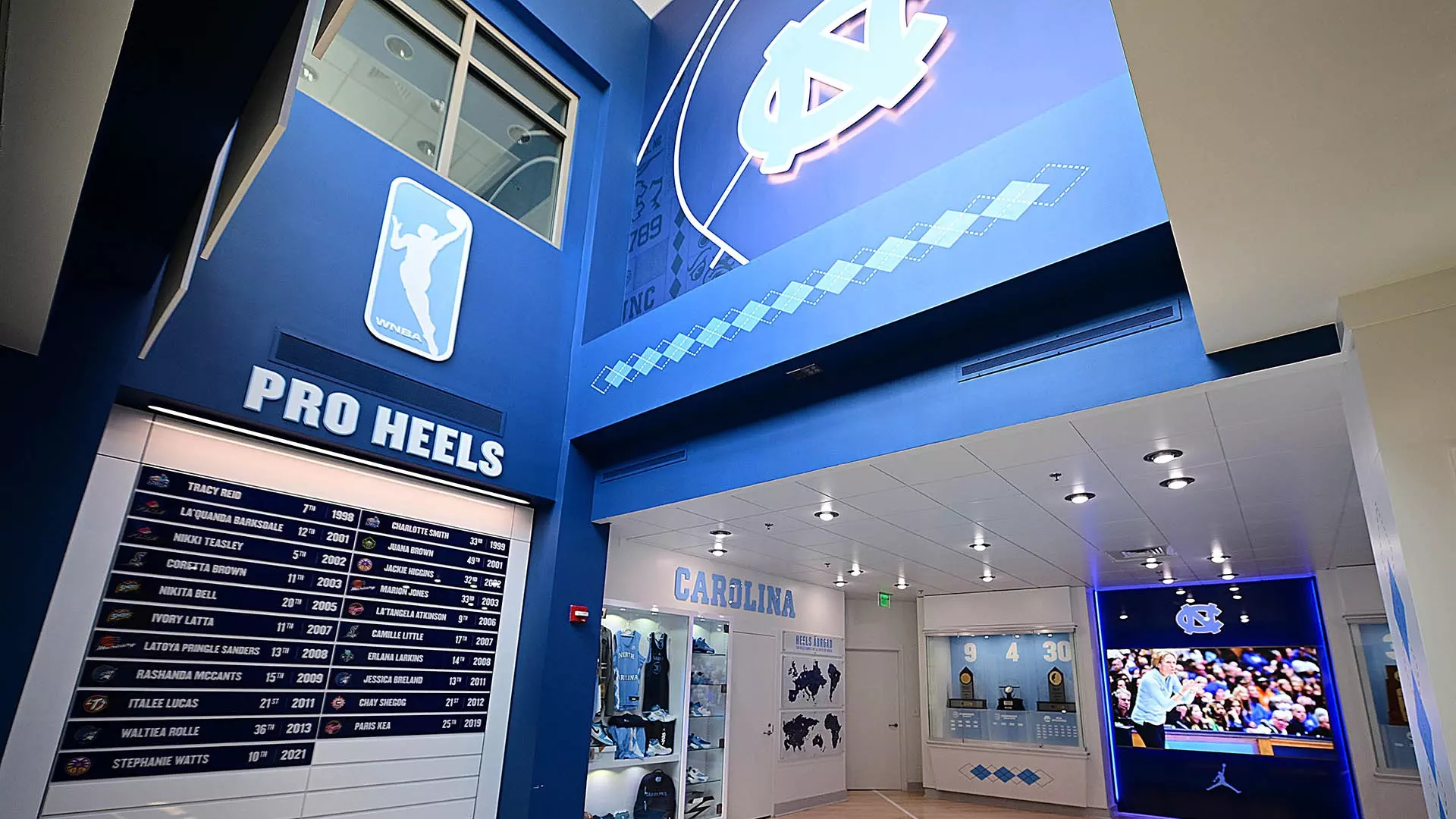 WBB Adds Izzy Leazier As Graduate Assistant